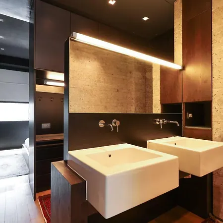 شقة Suitelowcost Loreto Beroldo *