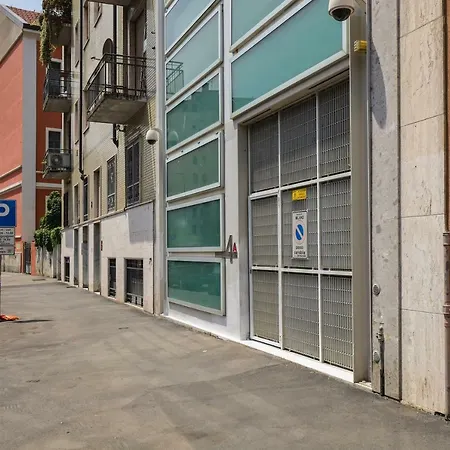 شقة Suitelowcost Loreto Beroldo *